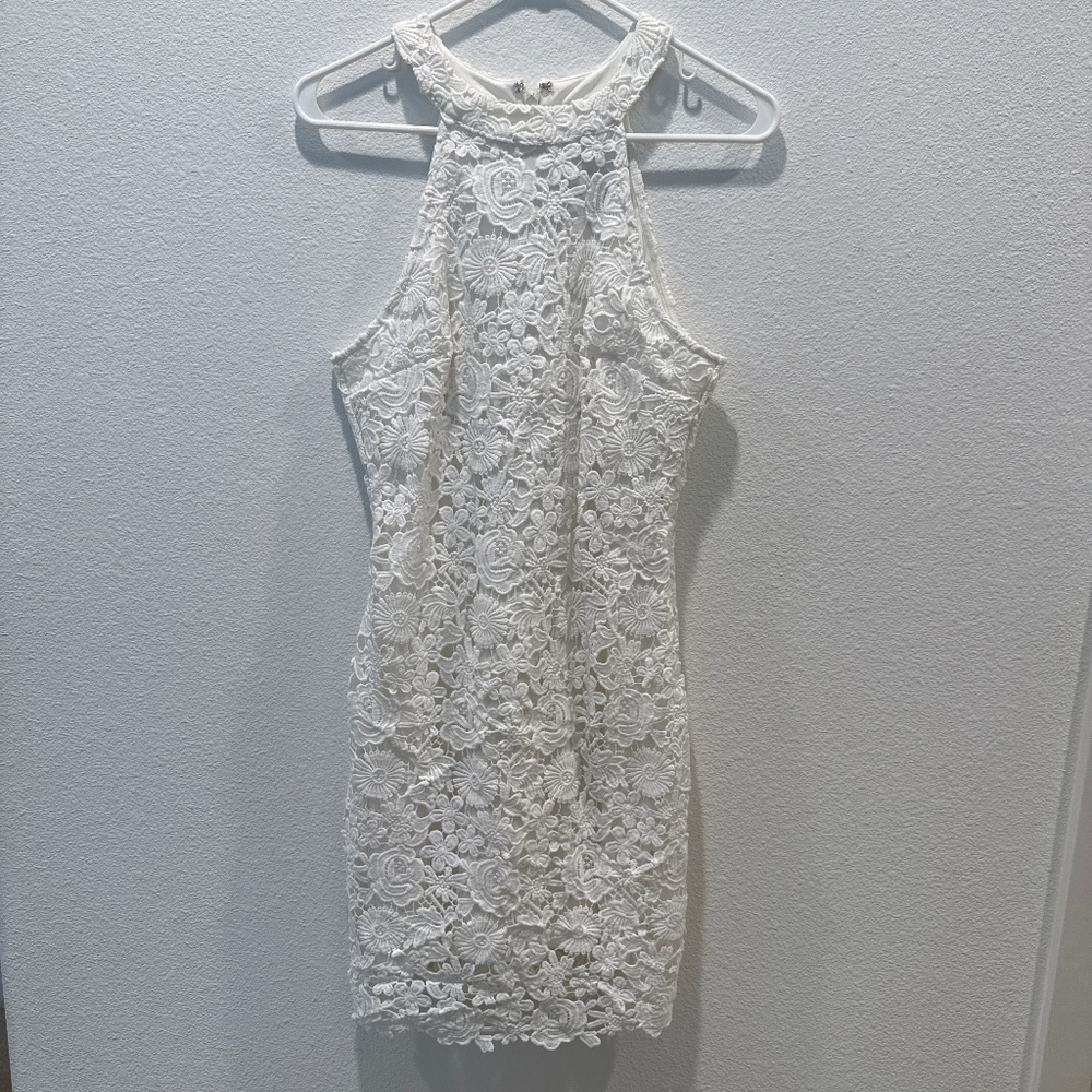 White lace dress (Medium)